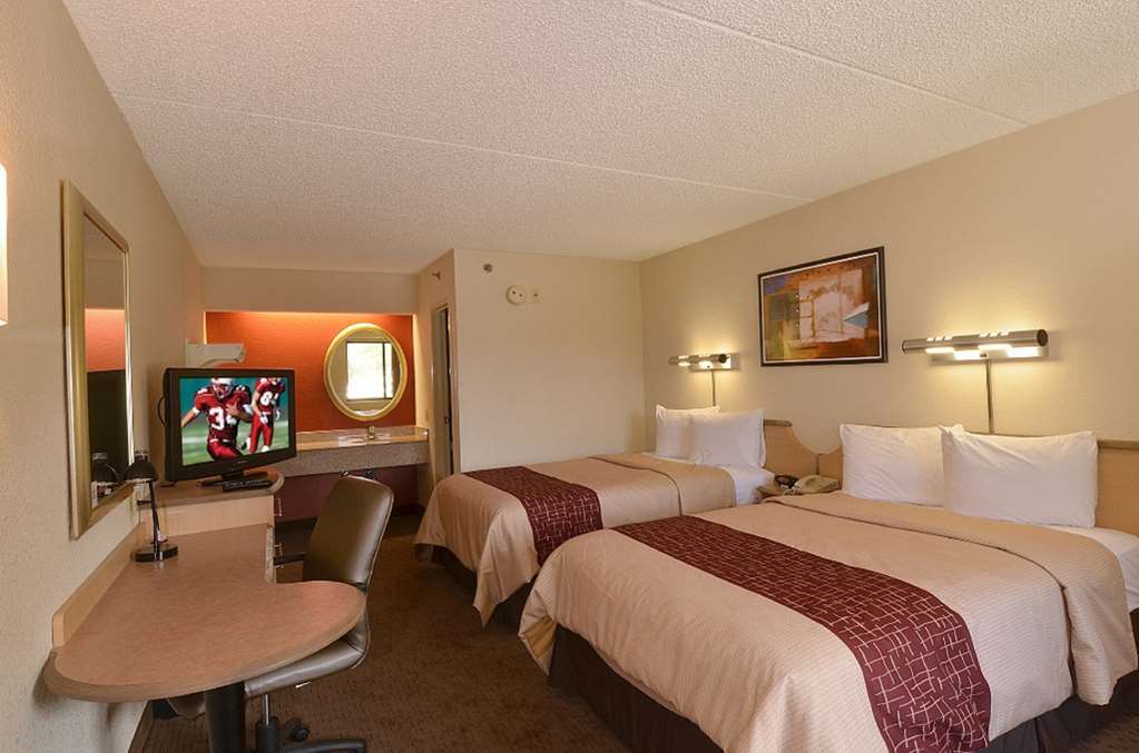 Red Roof Inn Cincinnati East - Beechmont Cherry Grove Oda fotoğraf